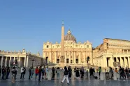 Petersplassen i Roma om morgenen 14. oktober 2023 da norske pilegrimer møtte pave Frans. Delegasjonen ble ledet av biskop Bernt Eidsvig.  
