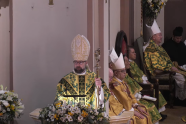 Biskop Fredrik Hansen holder preken i St. Olav domkirke