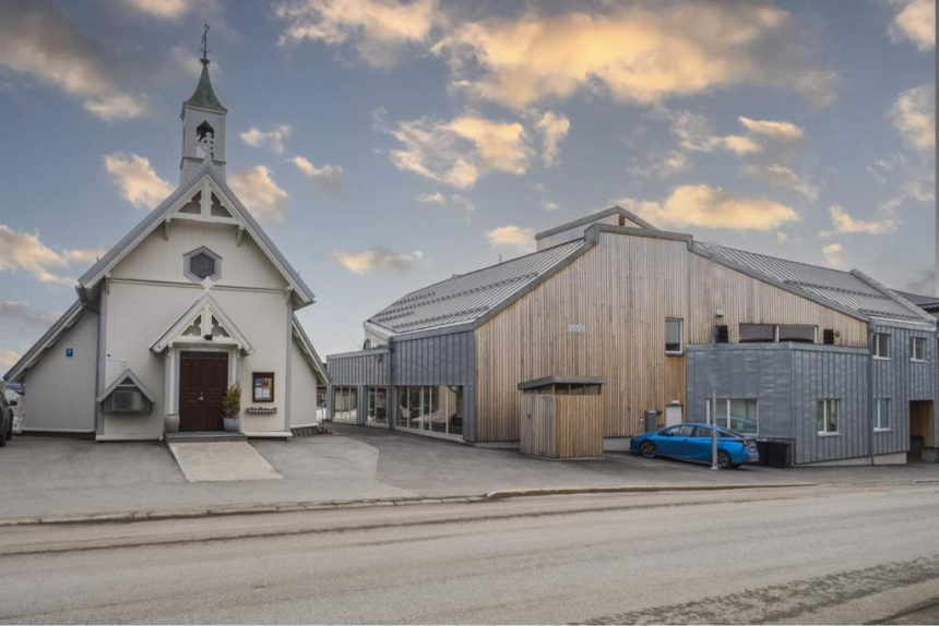 St. Sunniva kirke, Harstad