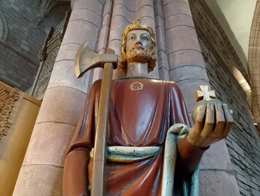 Statue av Olav den hellige