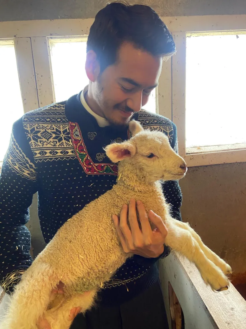 Mathias Ledum holder et lam