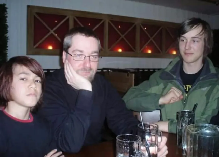 Mathias Ledum som barn med biskop Fredrik Hansen