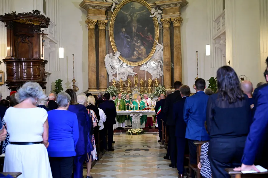 Pave Leo XIV feirer messe i San Tommaso da Villanova i Castel Gandolfo