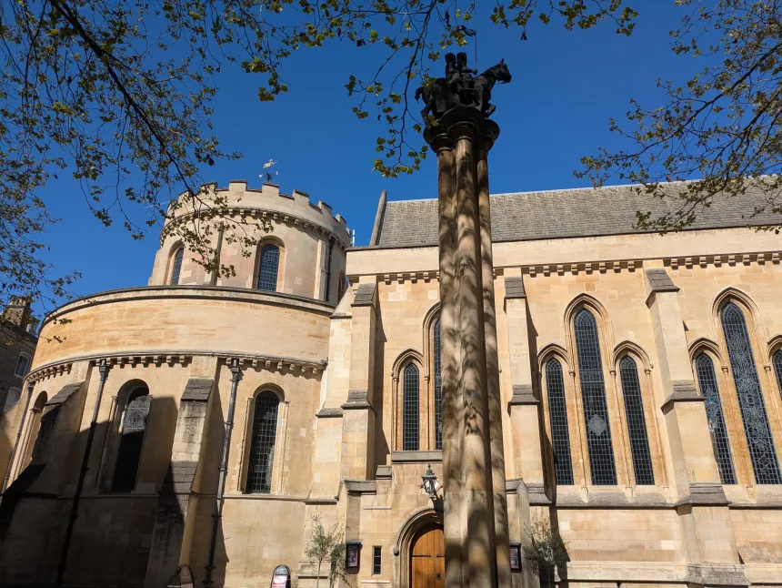 Utsiden av Temple Church i London