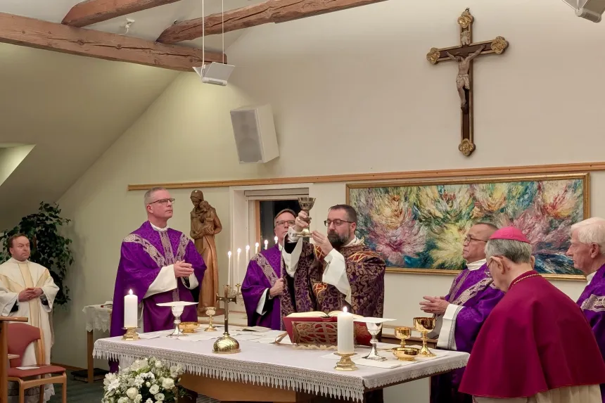 50-årsjubileet for biskop Gerhard Schwenzers bispevigsel, Grefsen, 7. desember 2025. 