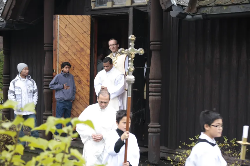 Sogneprestinnsettelse av Ragnar Leer Salvesen