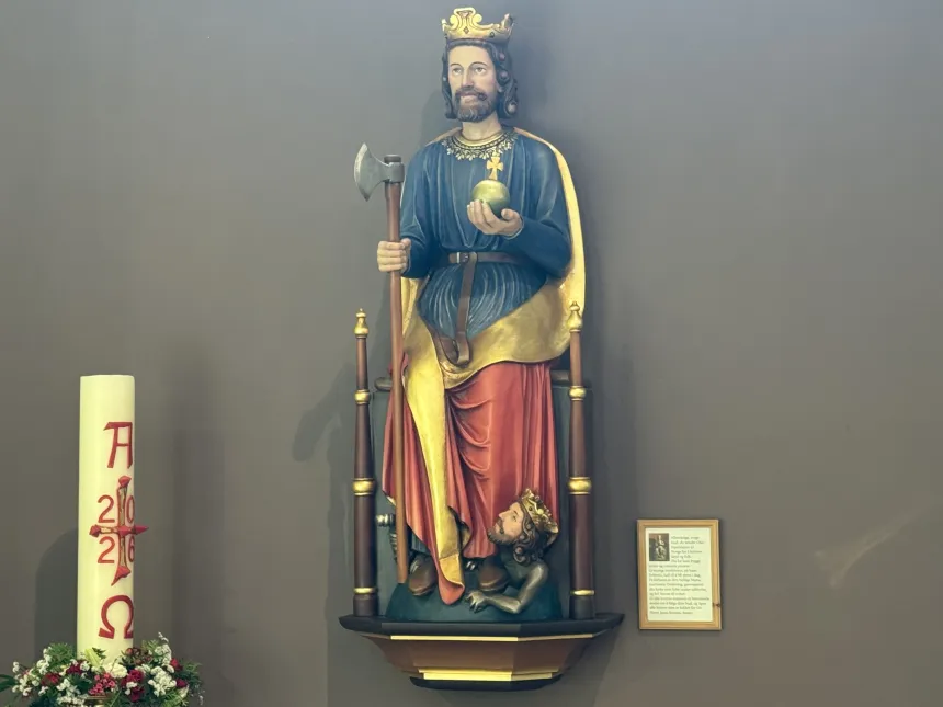Statuen av Olav den Hellige i St. Olav domkirke i Oslo