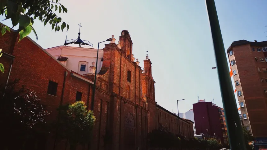 Fasaden av Det engelske kollegiet i Valladolid
