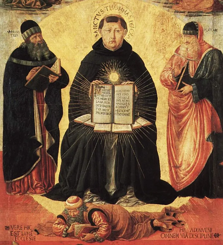 Thomas Aquinas sitter med en bok mellom Aristoteles og Platon